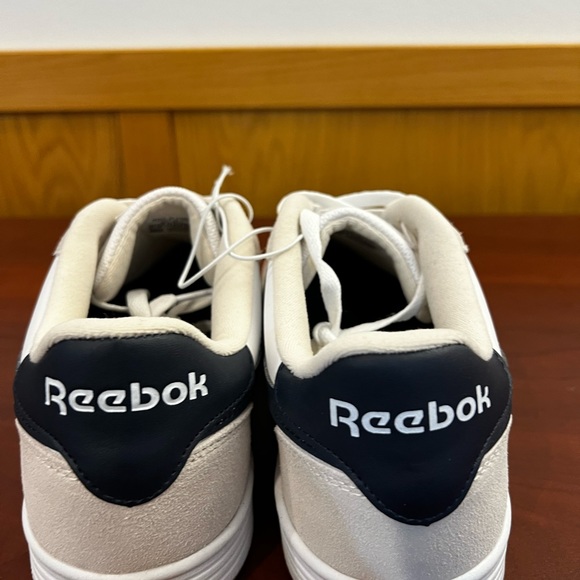 Reebok club c revenge sneakers New size 10.5 off white/grey/blue stripe - Picture 3 of 5